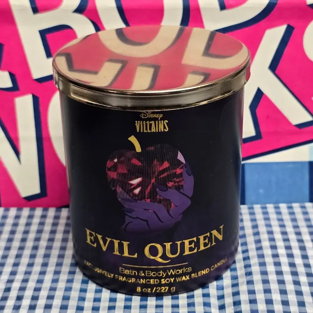 BBW Disney Villains Evil Queen Single Wick 8 oz. Candle Home Fragrance Decor